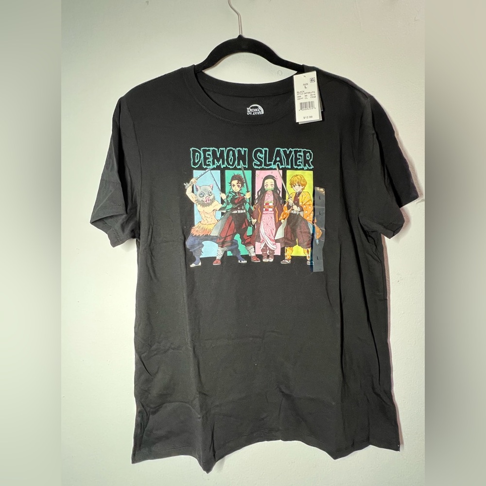 Brand new with tag demon slayer anime mens short sleeve graphic shirt